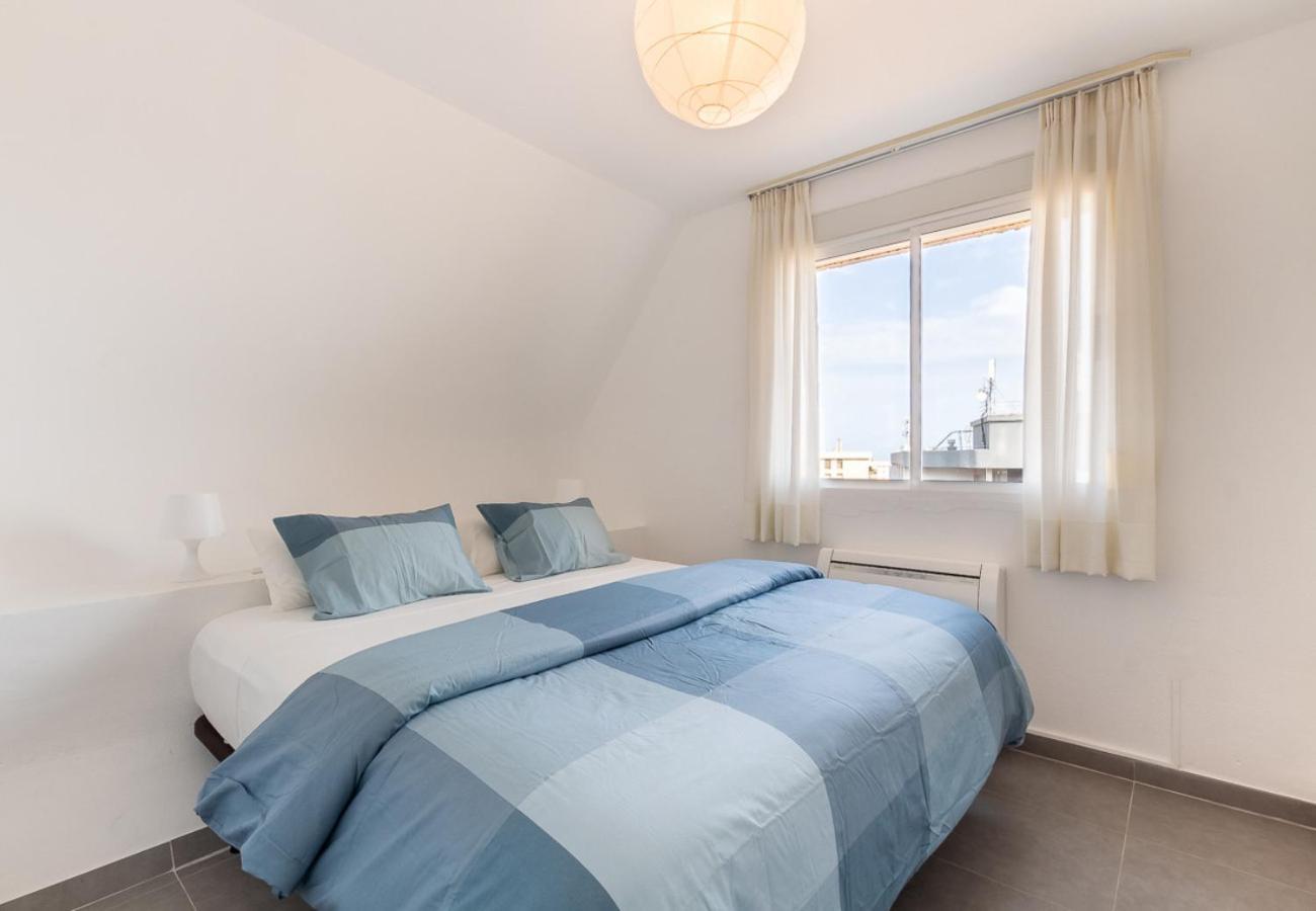 Reformado Apartamento En El Centro Con Vista Al Mar Torremolinos Luaran gambar